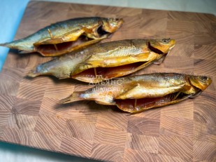 Арахис в глазури: Пелядь х/к крупная потрошеная