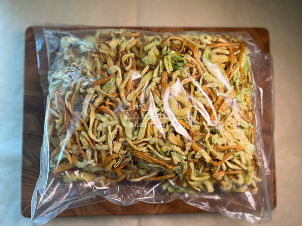 Нитка ЖАРЕНАЯ "Васаби" Oktobersnack 1 кг (сырный продукт) в Орехово-Борисово