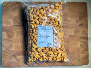 Весовой сыр со вкусом АДЖИКИ: Кешью 