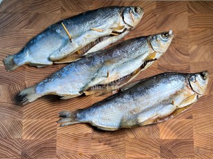 Мучные полоски ЗЕЛЁНЫЕ со вкусом барбекю 76 гр: Пелядь вяленая крупная потрошеная